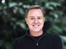 Palm Beach County filmmaker offers buyers a gift of their own movie