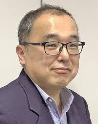 Could a photochemical reaction in the retina make it possible to see the  Earth's magnetic field?!