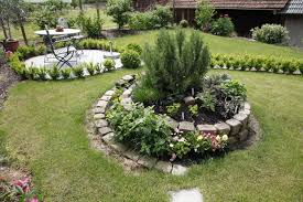 Krauterspirale Anlegen Das Haus Garten Garten Pflaster Garten Anlegen