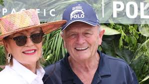 Magic Million co-owner Gerry Harvey discusses bushfire donations and  'exciting' equine Carnival