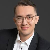 Daniel Trunk's Instagram, Twitter & Facebook