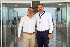 El director general del Instituto de Ciencia, Tecnología e Innovación (ICTI) Helmer Ferras Coutiño; sostuvo una reunión de trabajo, con Antonio Noguera Zurita, director general de la Sociedad Operadora del Aeropuerto Internacional "