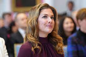 Take a look at her vibrant fashion choices. Sophie Gregoire Trudeau Wife Of Canada Pm Justin Trudeau Tests Positive For Coronavirus