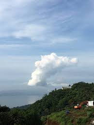 Latest news, reliefs, volunteers, updates and communication. Taal Volcano Philippines Fears Of Possible New Eruption Trigger Evacuation Of Residents Volcanodiscovery