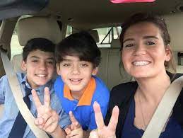 #هنا_شيحة تشارك جمهورها لوك جديد في أحدث ظهور. Ø£ÙˆÙ„Ø§Ø¯ Ù‡Ù†Ø§ Ø´ÙŠØ­Ø© Ù…Ù…Ù†ÙˆØ¹ÙˆÙ† Ù…Ù† Ù…Ø´Ø§Ù‡Ø¯Ø© ÙÙŠÙ„Ù…Ù‡Ø§ Ù„Ø£Ù†Ù‡ 18 Ø¯Ù†ÙŠØ§ Ø§Ù„ÙˆØ·Ù†