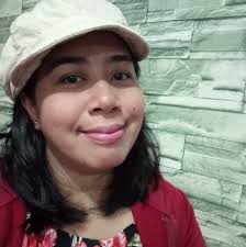 Huwag na huwag mo ikakahiya ang pagtitinda. Walang nakakahiya sa paghahanap  buhay para pamilya. Sa totoo lang nakakabilib yung madiskarte at masipag  magtinda. Yung mga pa unti unting tubo, pag pinagsama sama,