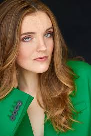 Caroline Kinley's Instagram, Twitter & Facebook