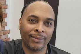 Head Shave & Beard Trim Near Me in Washington