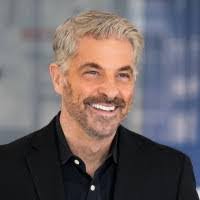 Travis Bellows's Instagram, Twitter & Facebook