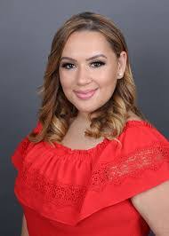 Jaclyn Fernandez's Instagram, Twitter & Facebook