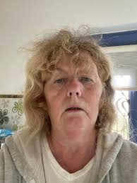 Officially dead 🤣🤣🤣🤣 08.21 @thejailashow 6:01 If he give you wack dick  ...Rob him 31 Jul 17 1 Retweet L2 Tiny Jt Gibson @cityboy216· 0s Replying  to @thejailashow I'm Broke So You