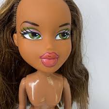 Bratz Dolls Mixed Lot VINTAGE Accessories Outfits Bundle Dylan Dana Fianna  Read