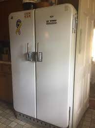 Check spelling or type a new query. Grandmother Still Has Her Wwii Frigidaire Refridgerator Still Works Without A Hitch Buyitforlife