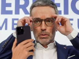 Zukunftsausblick: Diese Skandale wird Sobotka auch noch überleben