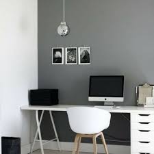 Isyeri Ve Ofis Duvar Boya Renkleri Ev Boyama Ic Mekan Fikirleri Minimalist Oturma Odalari Minimalist Ev