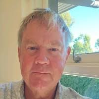 100+ "Looker" profiles