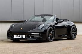 La 911 è la porsche vera, quella che fa parte dell'immaginario collettivo. H R Tieferlegung Fur Das Neuen Porsche 992 Cabriolet Eurotuner News
