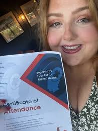 Nina Collier's Instagram, Twitter & Facebook