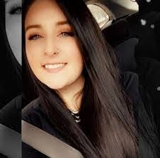 Mercedes Buckner's Instagram, Twitter & Facebook