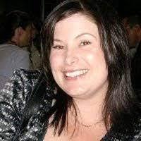 Kara Hoy's Instagram, Twitter & Facebook