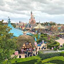 Tripadvisor has 207,151 reviews of disneyland paris hotels, attractions, and restaurants making it your best disneyland paris resource. Disneyland Paris France Theme Park Vacation With Kids Travel Mamas