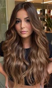 Karin Chavez's Instagram, Twitter & Facebook