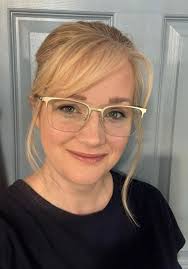 🚨 Back in stock alert 🚨 The Dude blends generations of style with modern  materials and offers full coverage in a large lightweight square-shaped  frame.