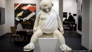 Art basel miami, known for wild celebrity parties, hosted a sobering performance coordinated by tara subkoff and featuring selma blair, commenting on the sexual harassment and abuse allegations that. Art Basel Der Kunstmarkt Boomt Kleine Galerien Sterben Kultur Dw 15 06 2019