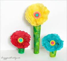 We really enjoy making crafts with toilet paper rolls. Tissue Paper And Cardboard Tube Flower Craft Buggy And Buddy