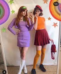 50 Best Diy Group Halloween Costumes For Your Girl Squad Hike N Dip Halloween Outfits Trendy Halloween Costumes Duo Halloween Costumes
