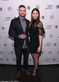Jessica biel traute sich schon 2007 an das farbige experiment und entschied sich für ein #rosabrautkleid. Die 160 Besten Ideen Zu Family Jessica Biel Justin Timberlake Jessica Biel Justin Timberlake Biel
