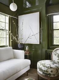 8 Gorgeous Lacquered Walls That Will Make You Want Your Own Living Room Green Lacquered Walls Interior