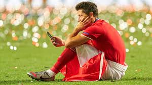 1406x2500 smartphone hintergrundbilder zum kostenlosen download was last modified: Robert Lewandowski Ist Fussballer Des Jahres 2020 Kicker