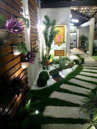 Deco laman tepi rumah : Tata Halaman Sempit Memanjang Di Samping Rumah Dengan 7 Inspirasi Taman Minimalis 1000 Inspirasi Desain Halaman Desain Halaman Depan Taman Halaman Belakang