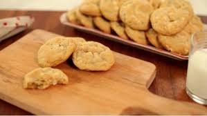 Biscuits Au Chocolat Blanc Recipe Dessert Recipes Desserts Food