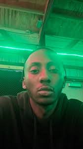 Just so ya know #next #explorepage #rapartist 🖤