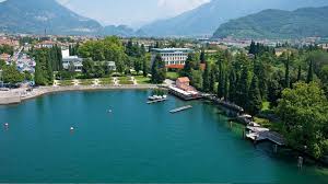 The hotel lido palace was awarded first place in the 5th edition of the premio internazionale ischia di architettura. Lido Palace Riva Del Garda