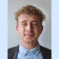 80+ profils pour “Víctor”