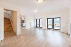 Par contre pas de faute de gout avec les gens et les femmes en particulier je suis single wohnung leer fidele en amitié comme en amour je suis musicien. 2 Zimmer Wohnung Zu Vermieten 26789 Leer Mapio Net