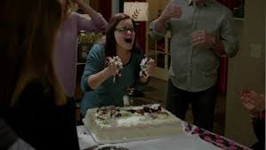 Modern Family Under Pressure E Three Dinners Teleseries