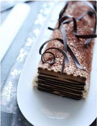 Pour réaliser votre décoration de noël, il vous faut : Decoration Buche De Noel A Faire Soi Meme Comment Decorer Sa Buche De Noel Elle