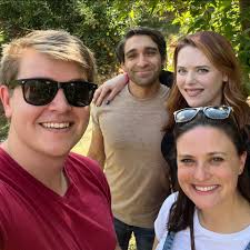 Haley Santos (@doss.is.the.boss)