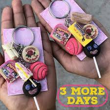 Pin By Edith On Charming Charms Unique Keychains Mexican Crafts Mini Things