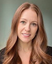 Anna Larose's Instagram, Twitter & Facebook