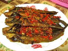 Tapi ada orang gelarkan ikan keli goreng sambal berlada. Ikan Keli Goreng Koleksi Dapur Berasap Orang Kampung Facebook