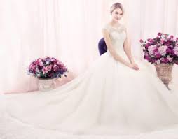 Ball gown wedding dresses : The 5 Best Bridal Studios In Singapore 2021