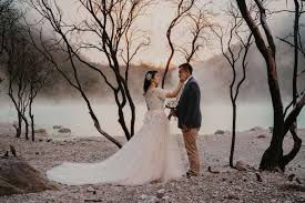 Buat kamu yang ingin berwisata di lembang bandung, berikut ini rekomendasi 25 tempat wisata di lembang paling favorit dan bisa kamu kunjungi. 28 Tempat Prewedding Di Bandung Yang Paling Kekinian
