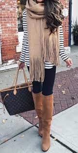 For example, white cabinets look gorgeous with white spring granite, which has veins of grey, black, and brown. 25 Outfits With Brown Boots Wear Boots The Right Way Belletag