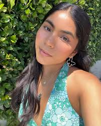 Iris Moncada (@irisssmm) • Instagram photos and videos