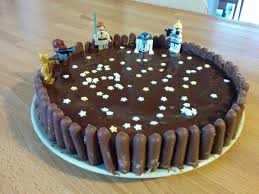 Anniversaire Star Wars Gateau Chocolat Fingers Et Ganache Pralinee